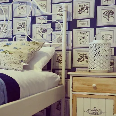 Casa Bianco Bed & Breakfast *